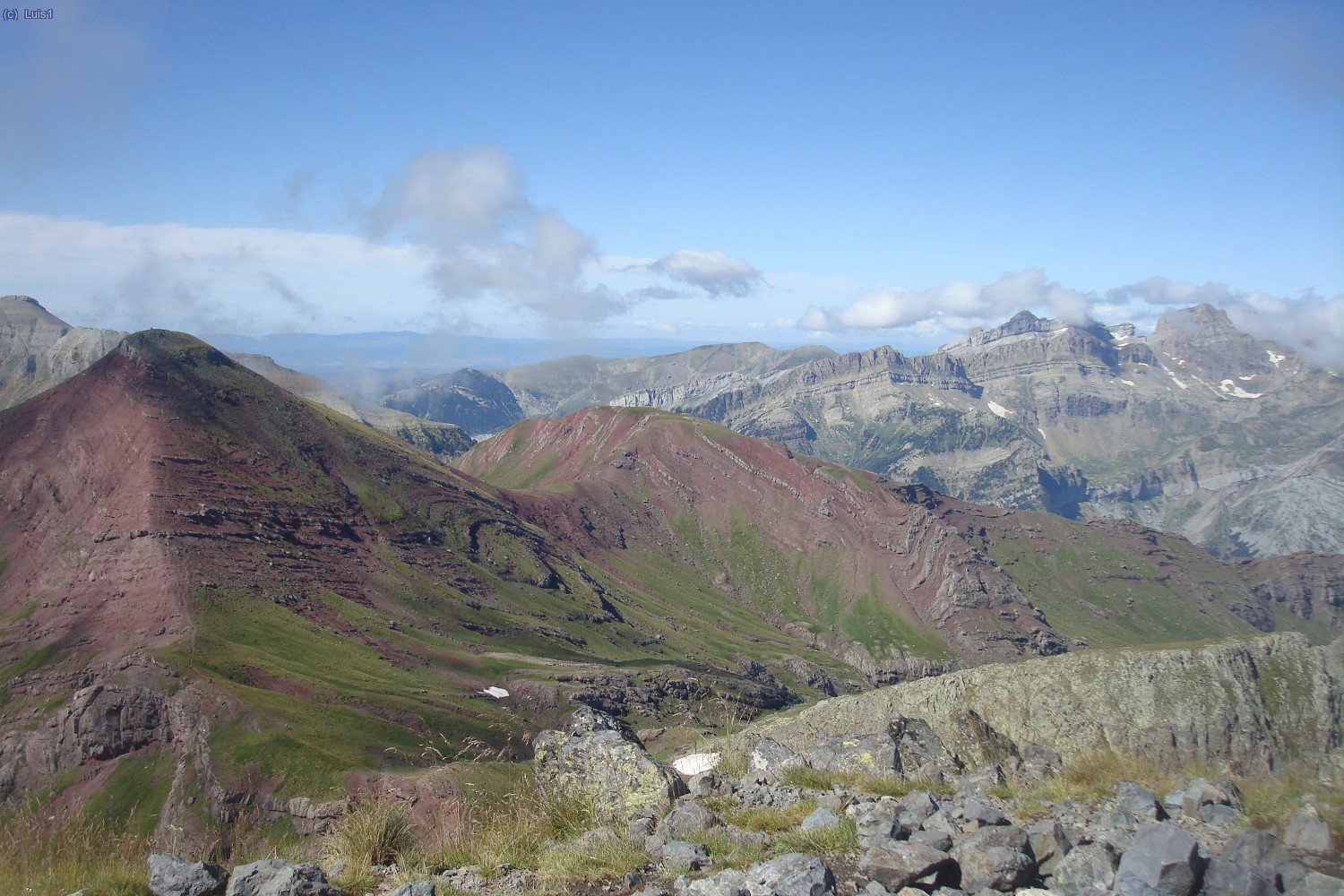 Vistas desde la cumbre del Pico Anayet (a la derecha el pico Aspe)