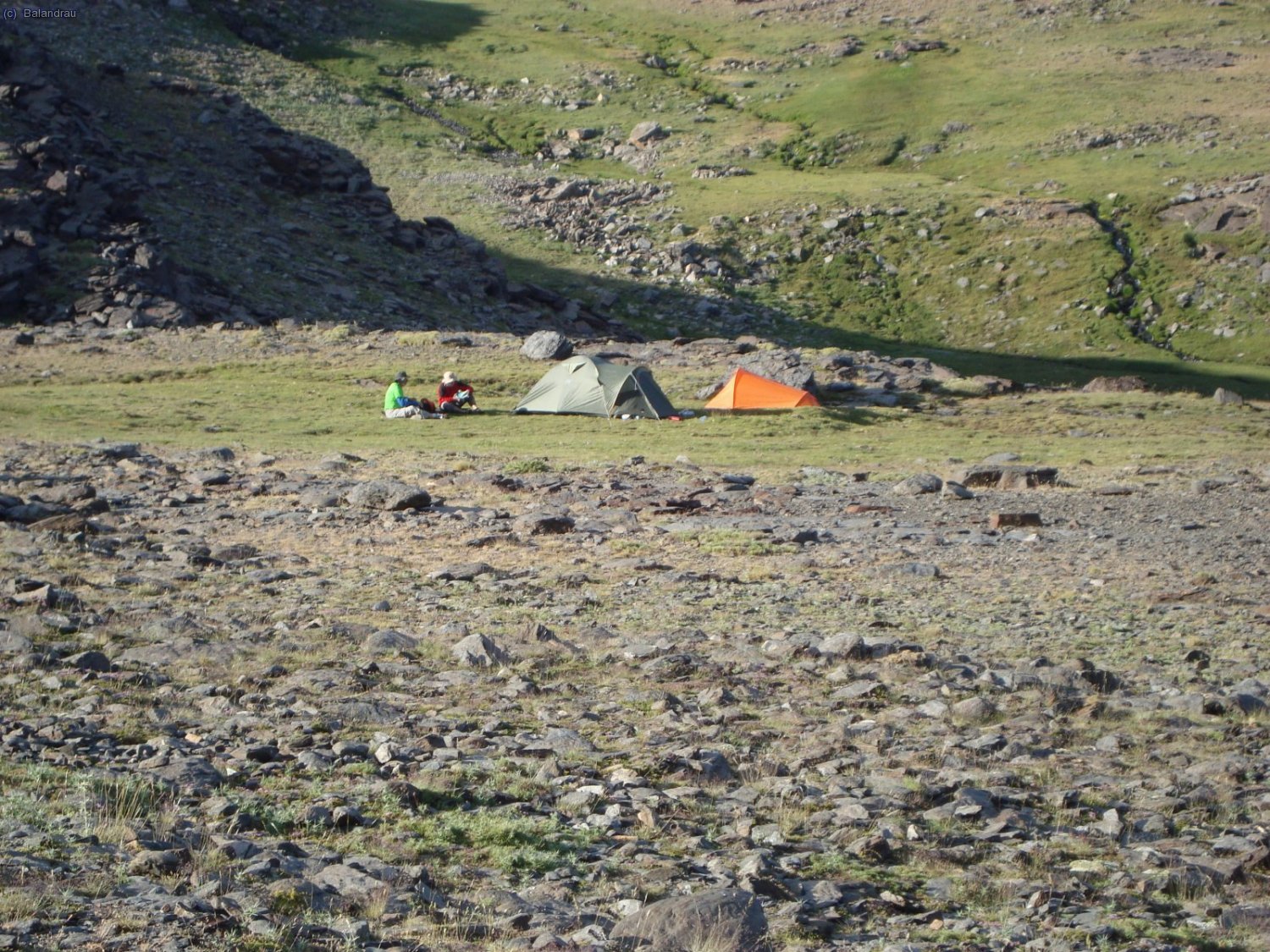 Camping de la segunda noche en la zona de las Lagunas de las Calderetas a 2700 mts.