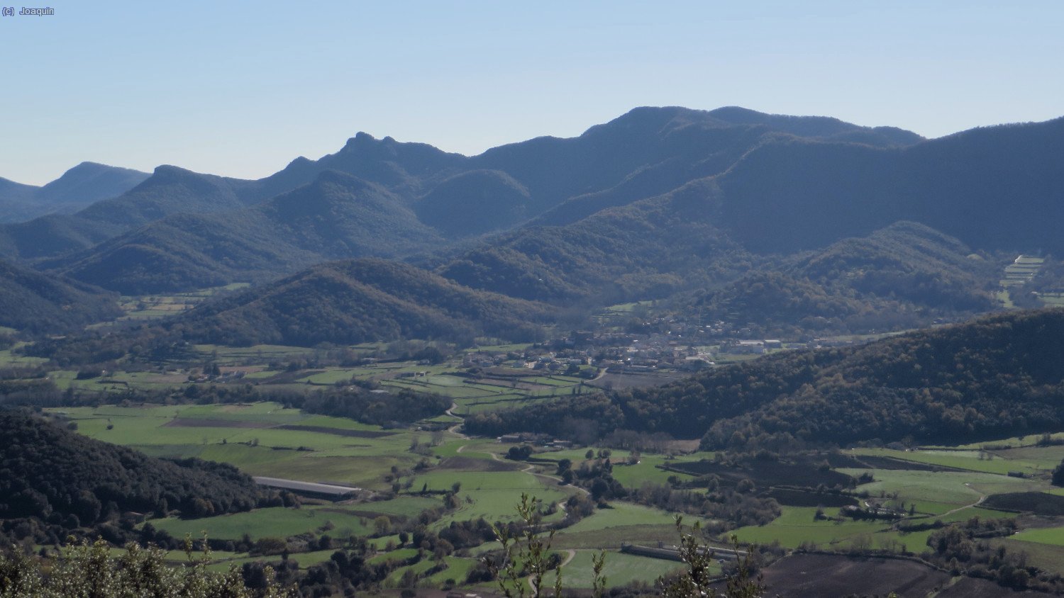Sierra de Les Finestres y Santa Pau