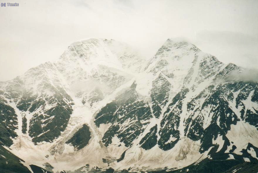 011 Elbrus. El Donguzorum.