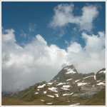 Pico Salvaguardia (2.738m) desde la poza)