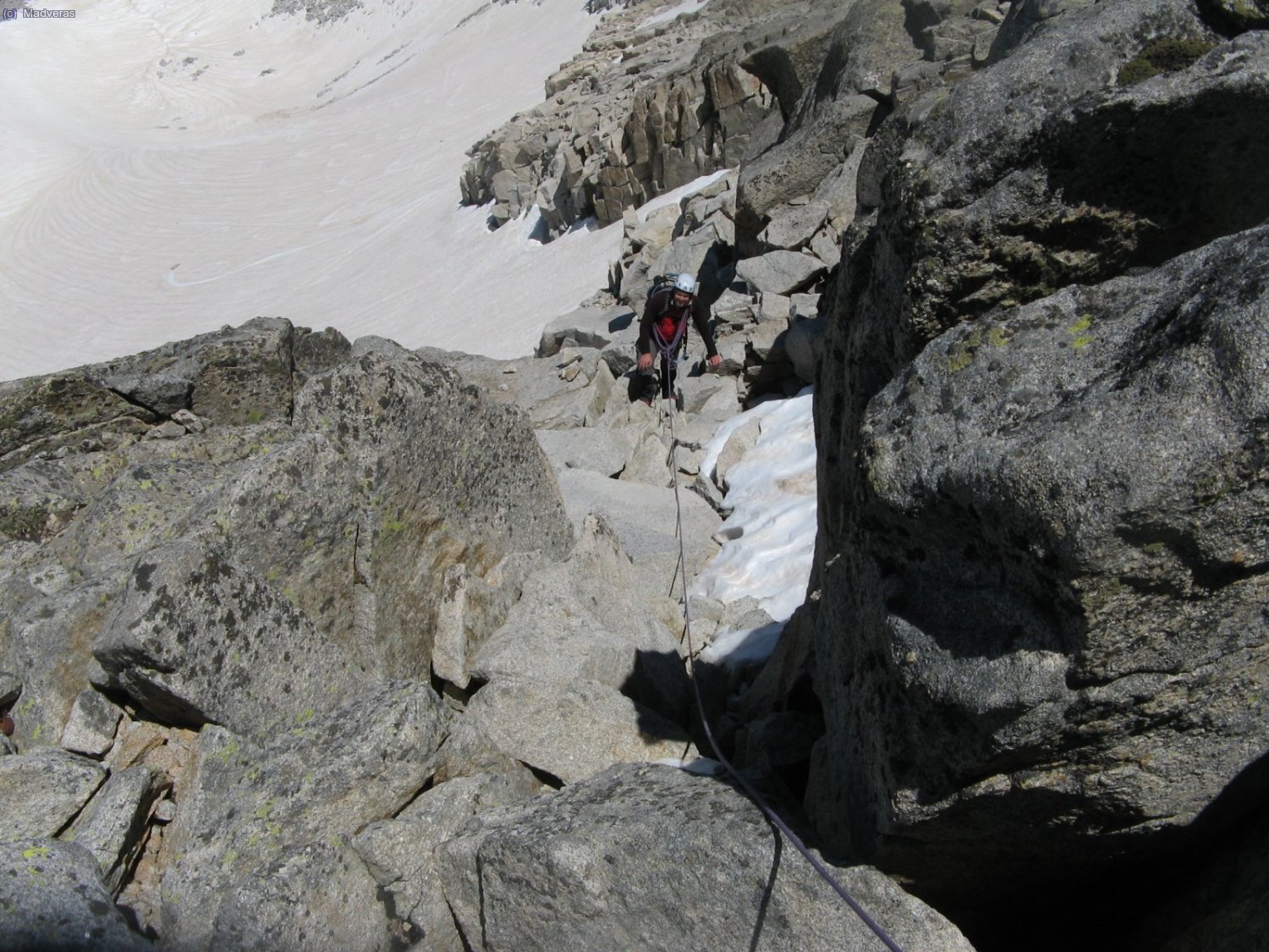 Subiendo felis como una perdiz por esa canal....quien me iba a decir que en unos segundos TODOS esos bloqes que se ven se me iban a venir encima