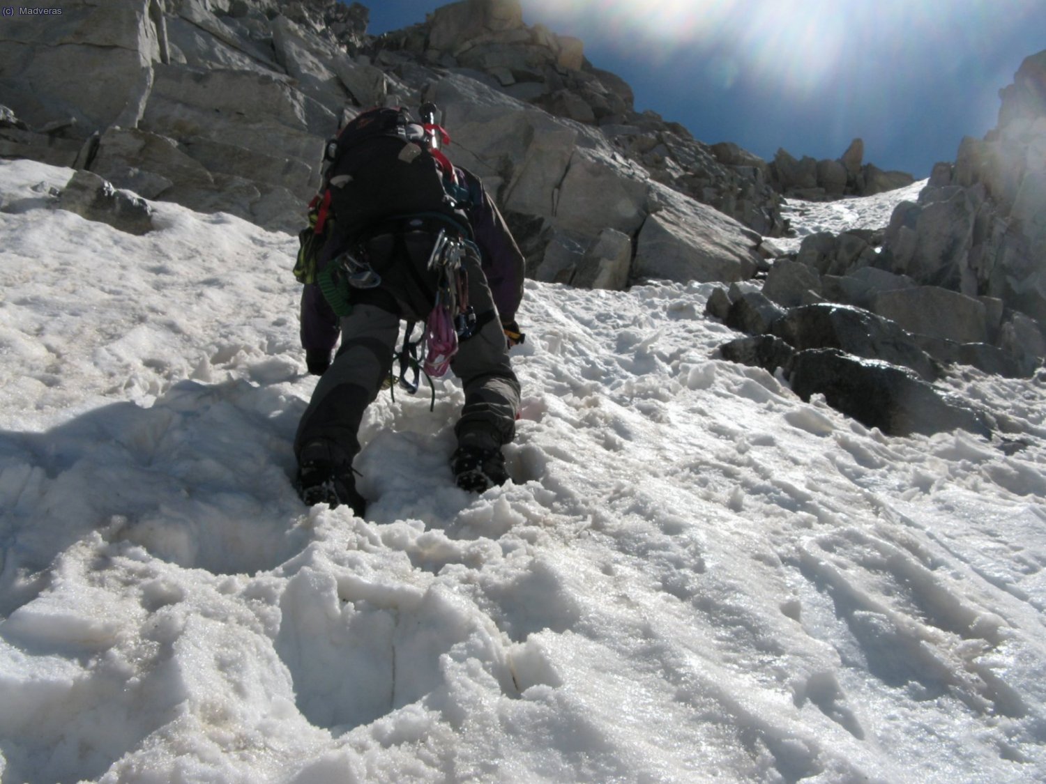 Accediendo por el corredor al collado de la rimaya