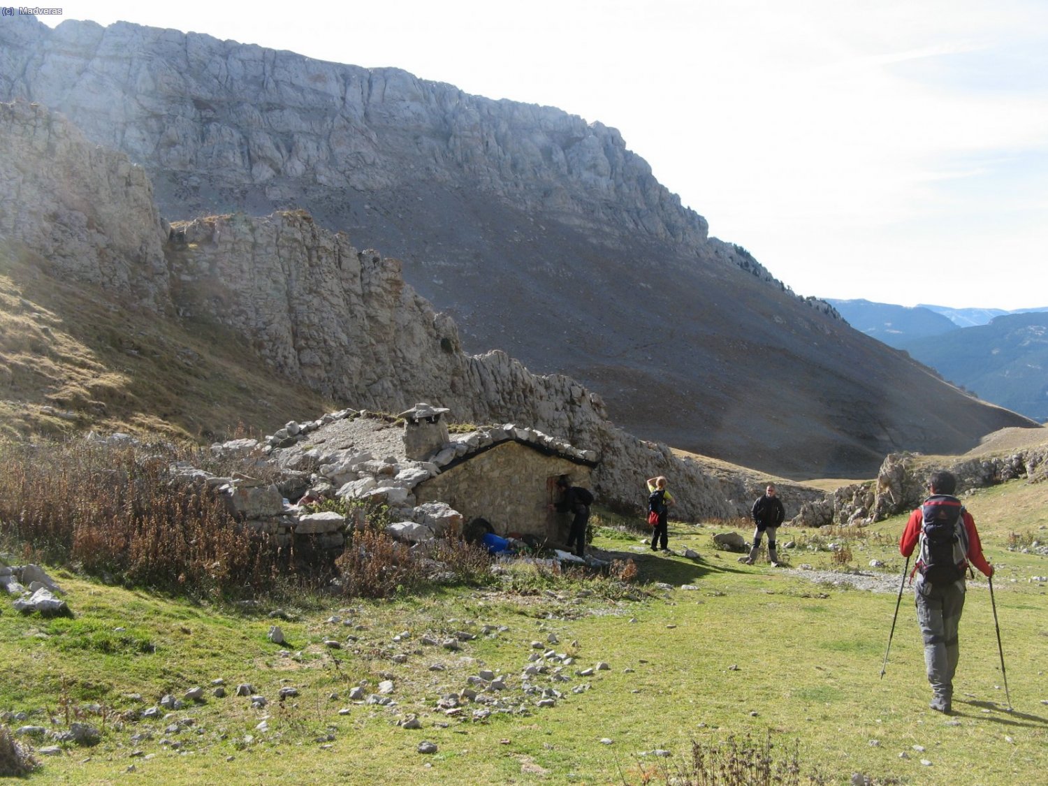 Trovem aquesta cabana en el cam&iacute;