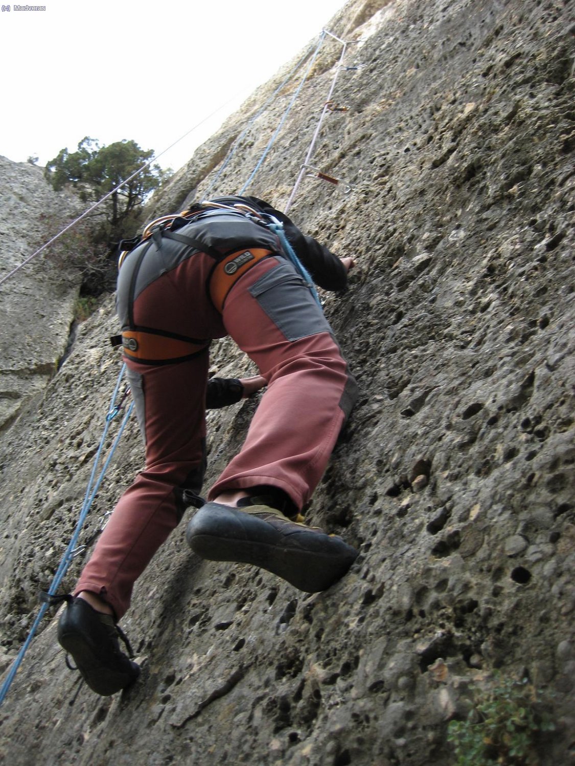 Y yo tambni&eacute;n, despu&eacute;s de haberle dado a Cirera tomaquera, 6a (no hay fotos :_c), le doy al 6a de Contralluna