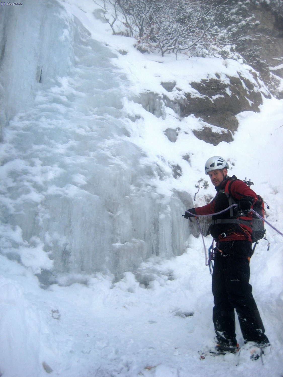 Un servidor recogiendo cuerda