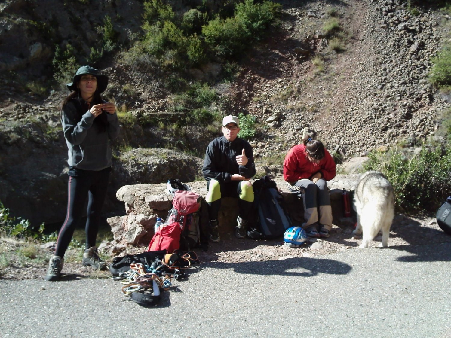 Mmaria2001, AfricaTwin, Maby_ y Scrupy