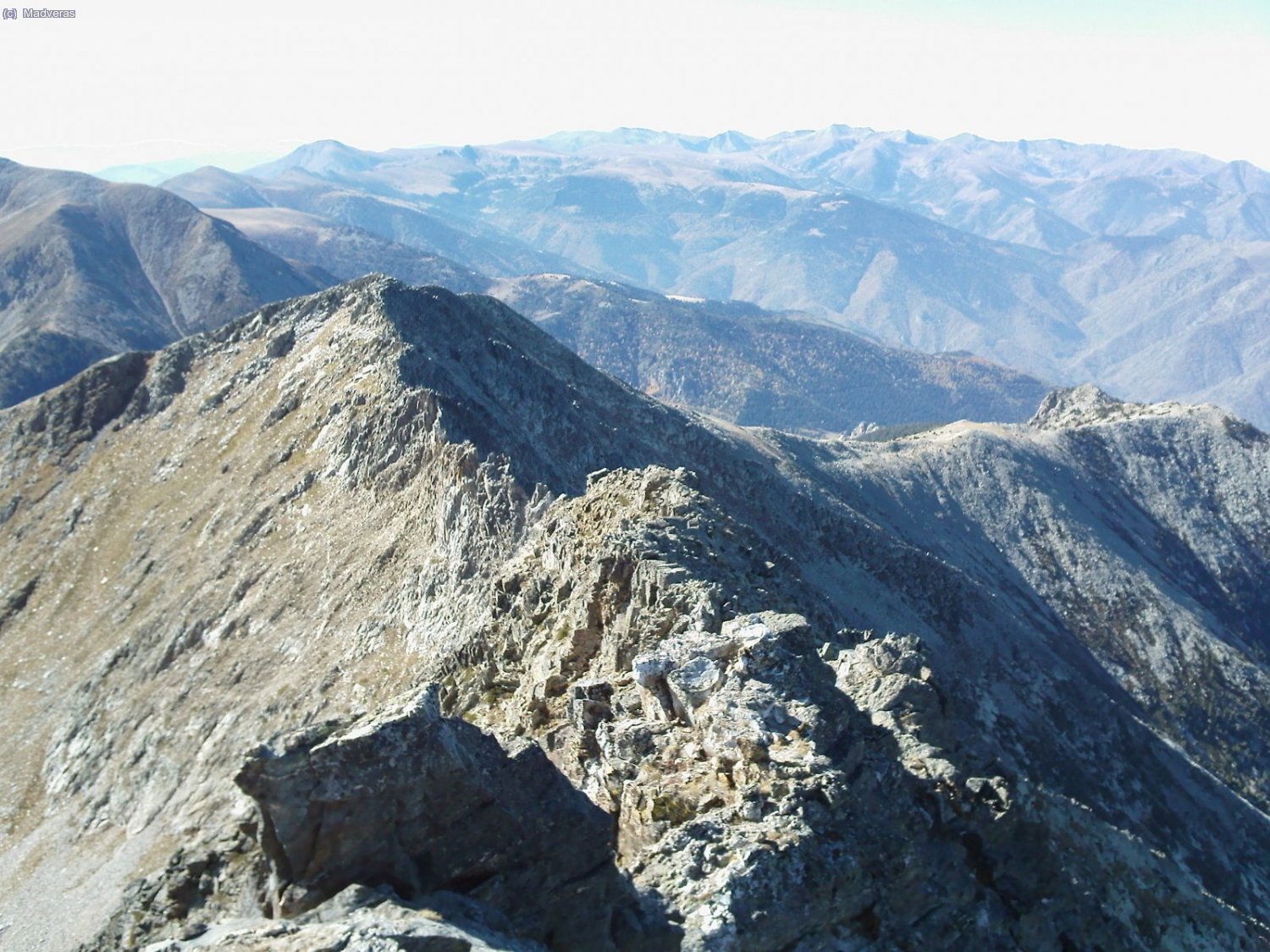 Vista de la cresta de Gasamir desde la cima