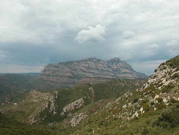 Vista de Montserrat desde el Parking.