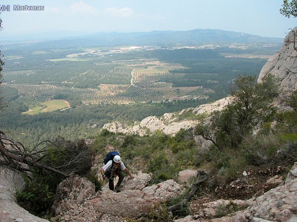 MadSergi surt d´aquest tram amb una bonica vista de fons