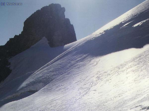 El Sol dona imatges increibles.