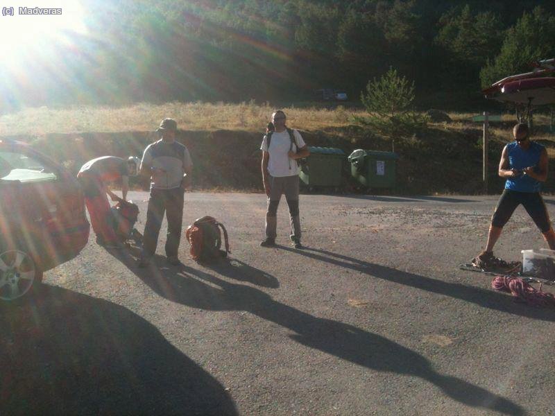 Preparant el material... vaya pose de chulako que poso jajajajaja