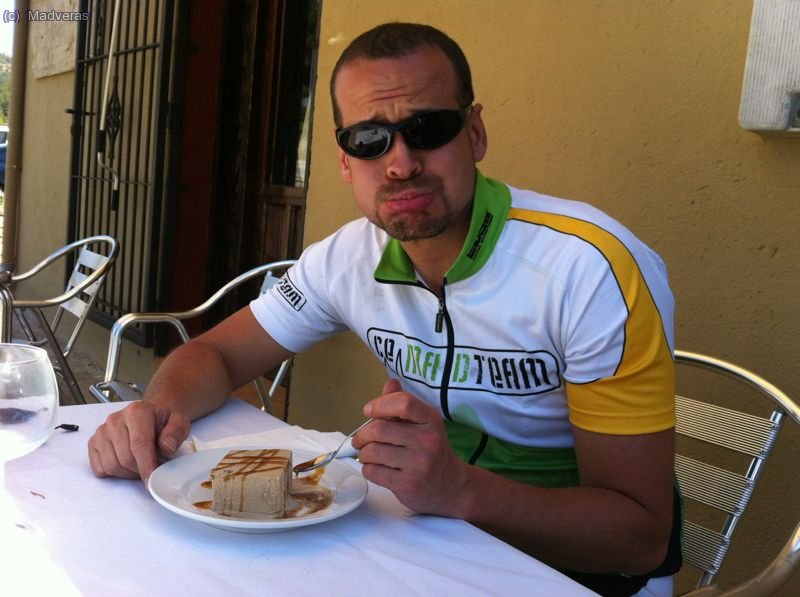 jo... me daba penita comerme el helado... jajajaja