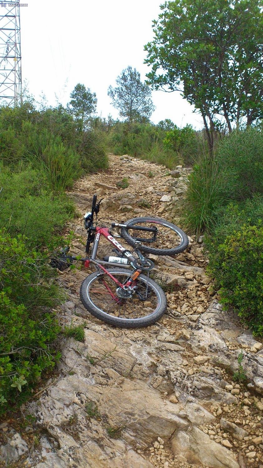 El t&iacute;pico camino Garrafero.... y de subida! 