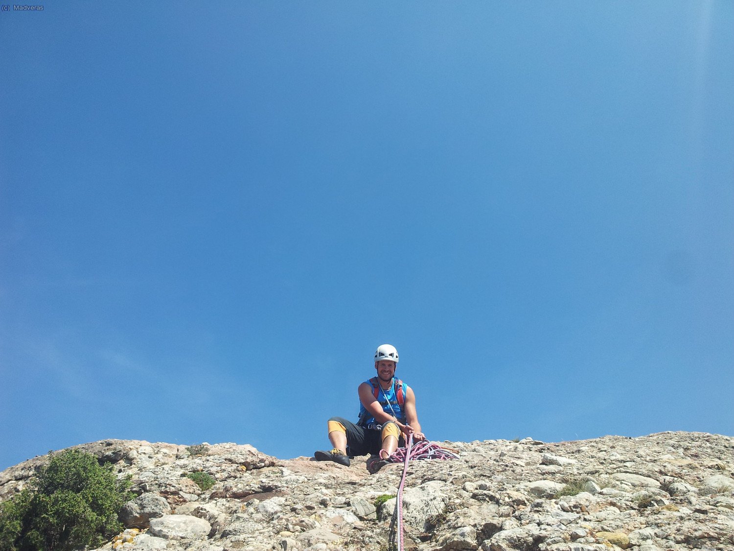 I jo asegurant-lo. La R5 està al terra... no, no l