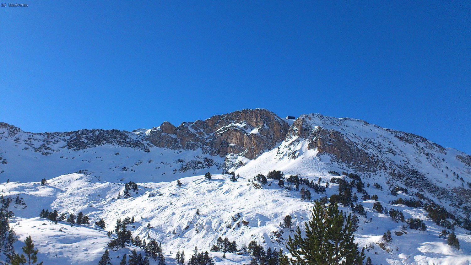 Al fons veiem el famos tub del Escornacabres 