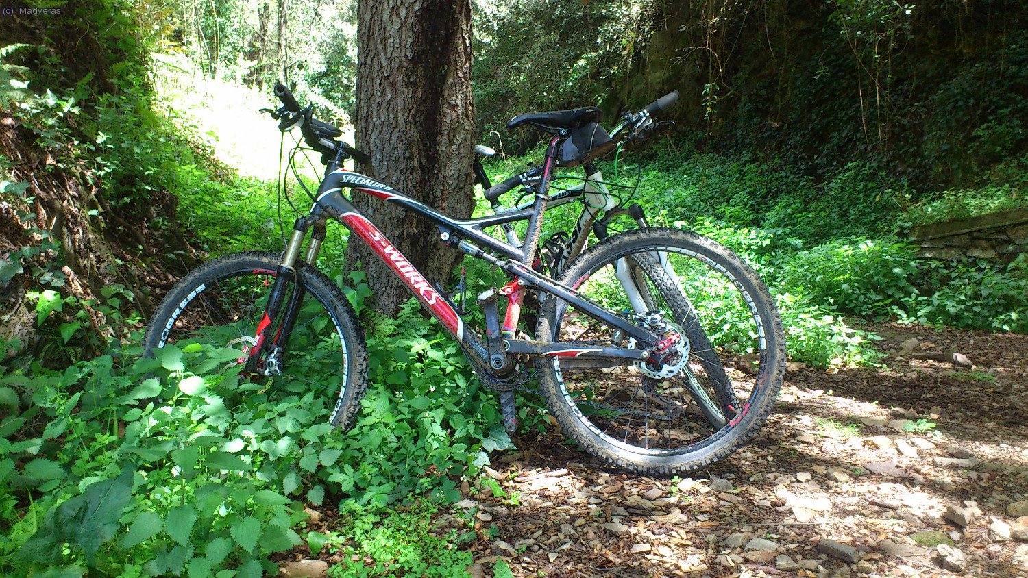 ais... que maca que és :p
 