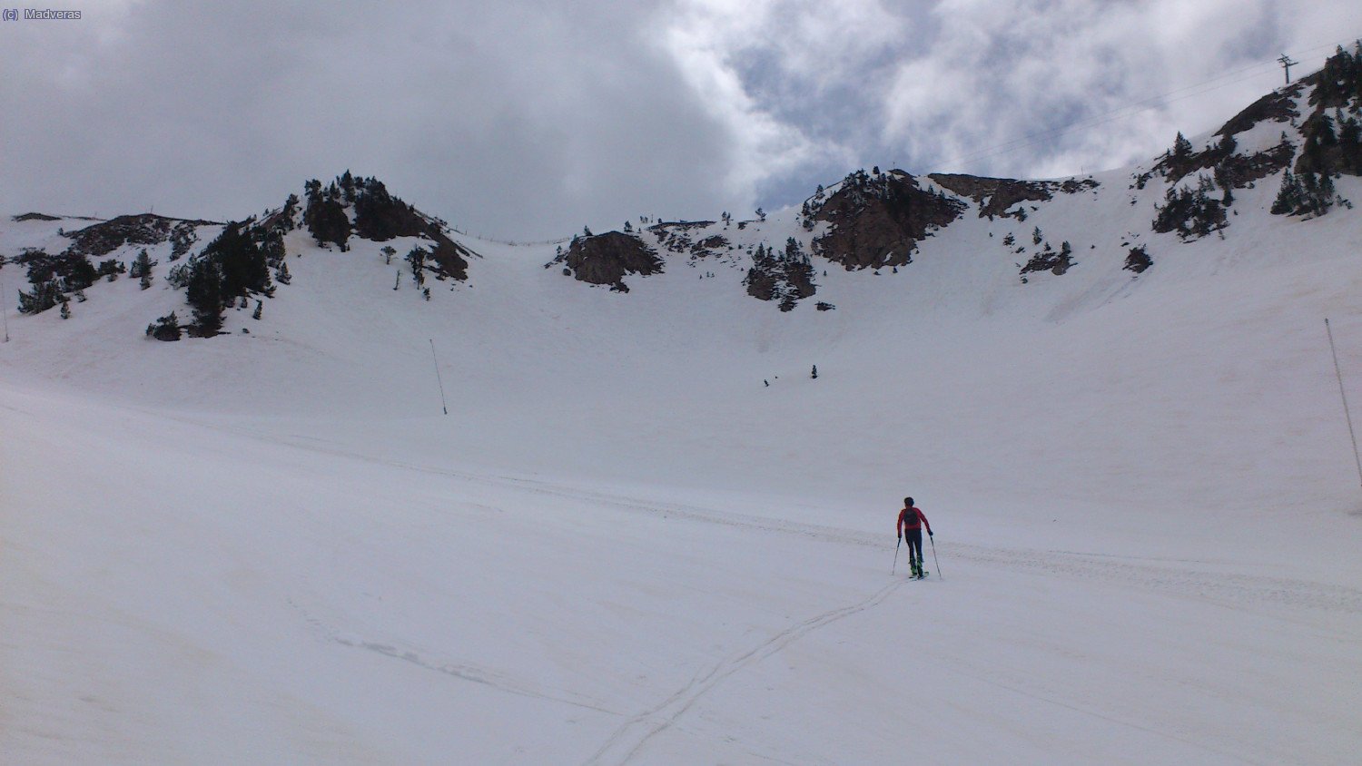 Al fons la baixada del tub nere