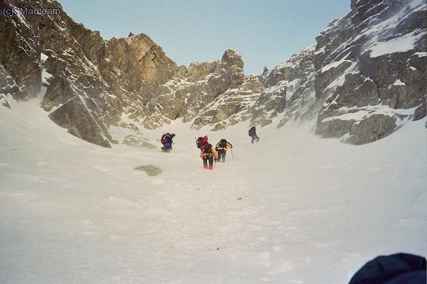 Encaminandonos hacia la canal dels Avets. foto: MADVERAS