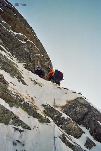 Farell, Mari y Albert en la primera reunión. foto: MADVERAS