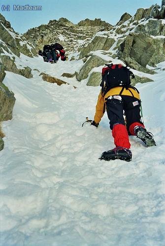 Antes del 1er resalte. foto:ALBERT