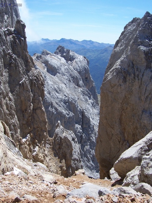 Otra vista de Pe&ntilde;a Olvidada.