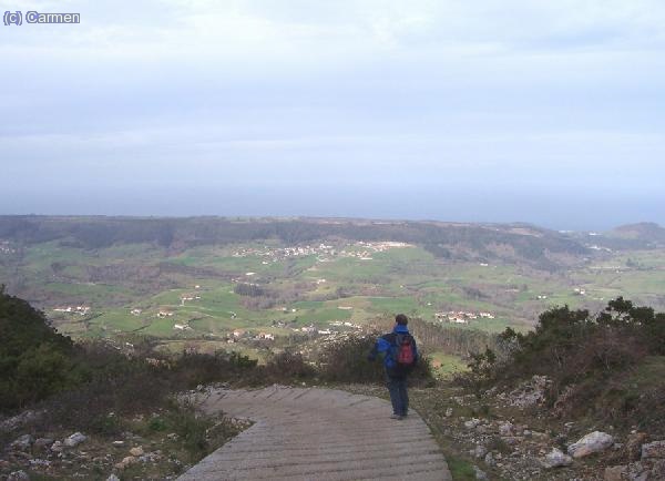 Seg&uacute;n llegamos a un altillo, nos encontramos con el mar defrente. &iexcl; Qu&eacute; pasada !