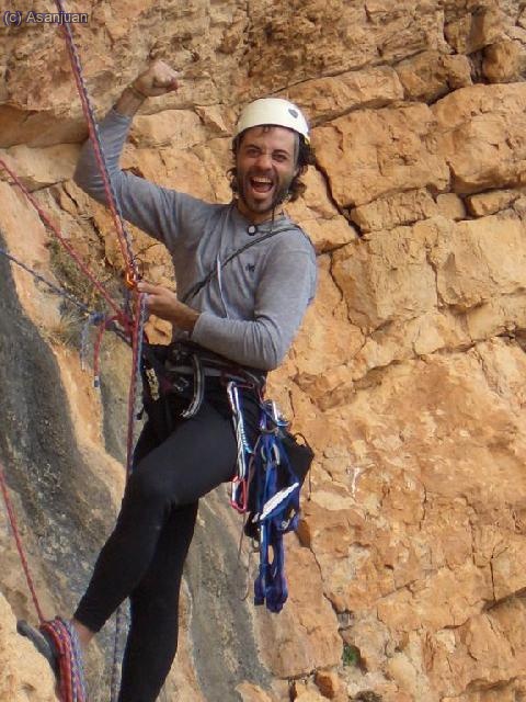 Que bien se lo pasan algunos cuando el compañero está sufriendo...:-)