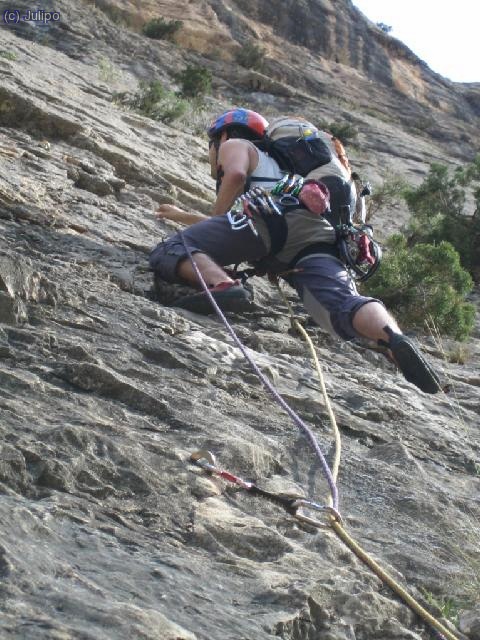 Julito en un largo dela Cha.cha cha, nos colamos, L3