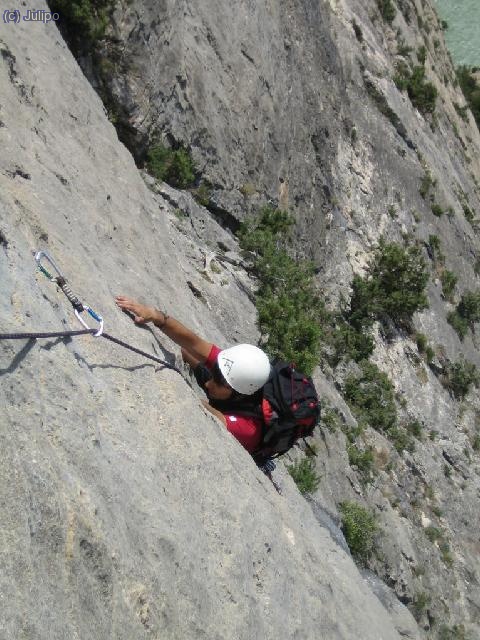 Trabalon en un un desplomillo, L4