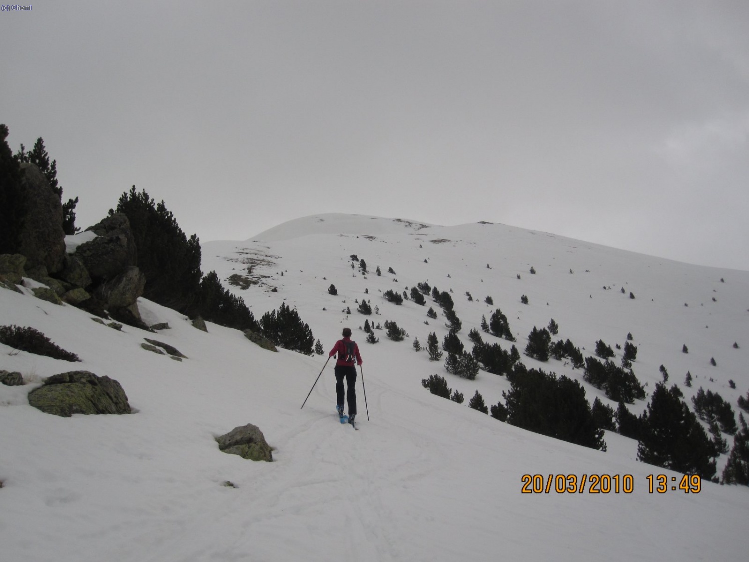 Al fondo vemos ya nuestro objetivo: el Bony de la Redona (2.637 m.)