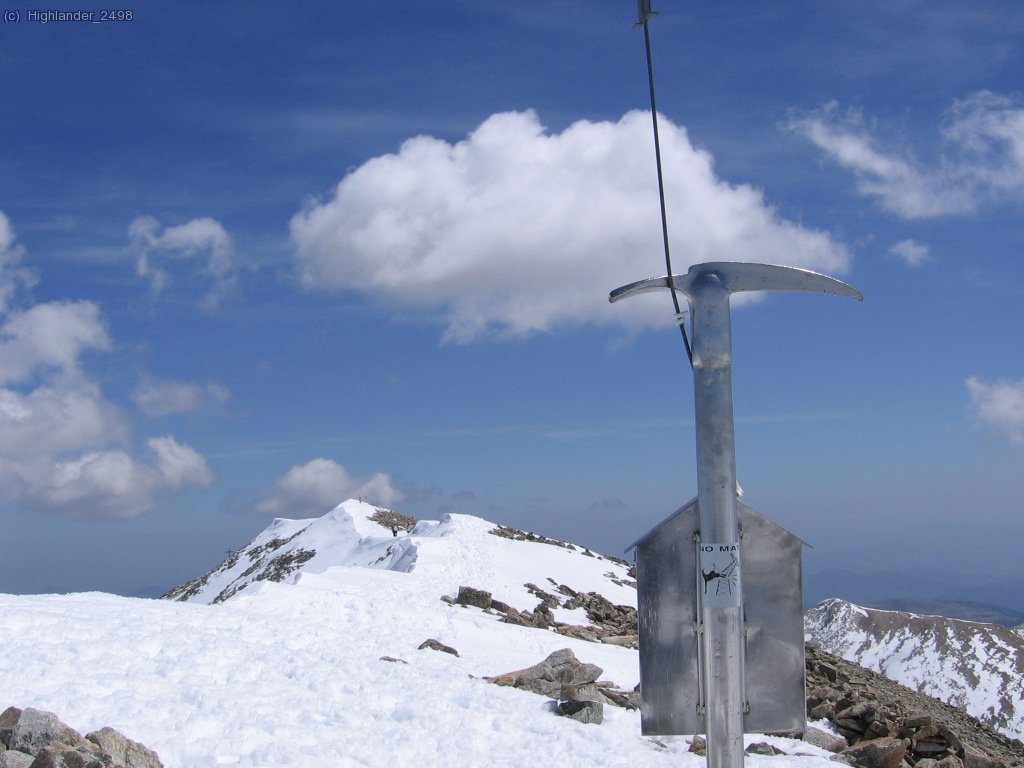 Segunda cima del Bastiments (2883m)..