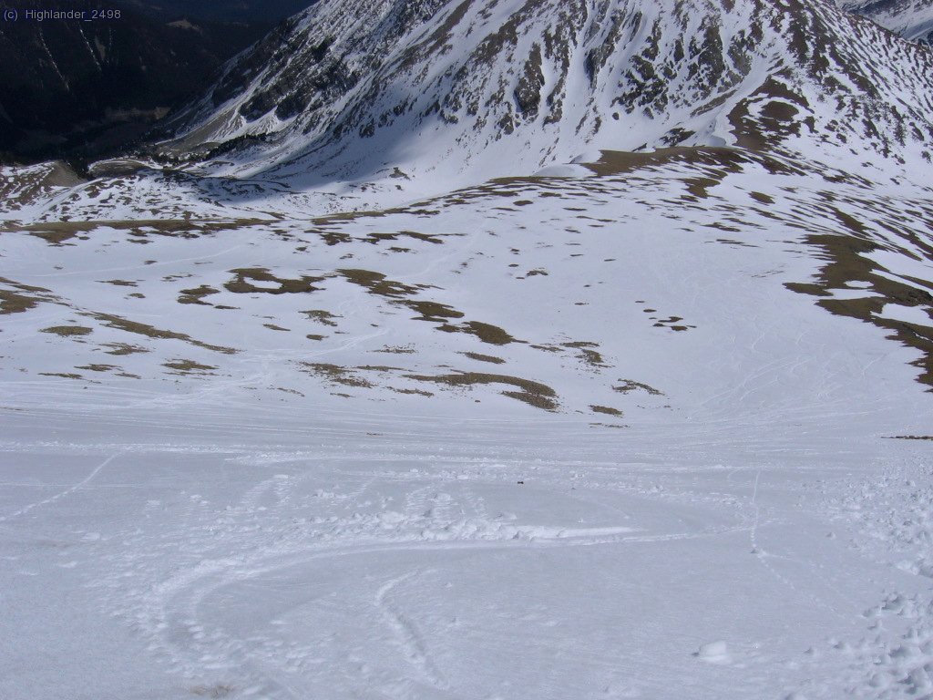Nieve hasta las rodillas.