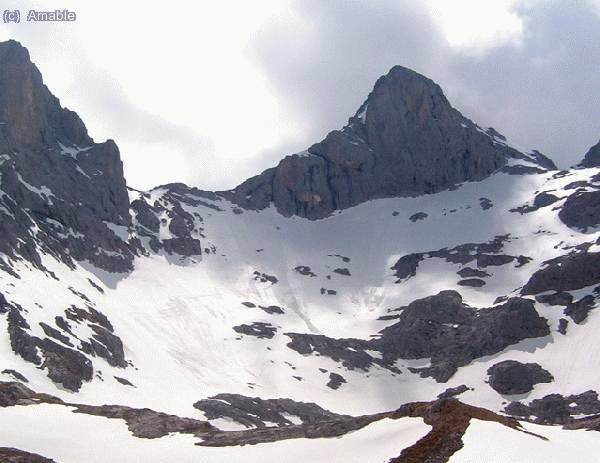 Torre del Hoyo Oscuro