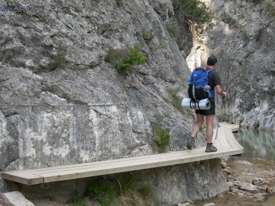 Primeres passarel.les al Parrissal, prop de Beseit