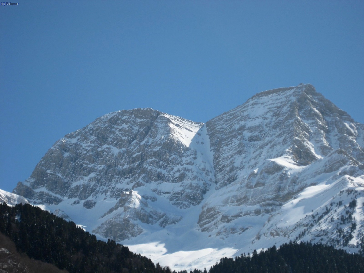 Astazous - Corredor Swan