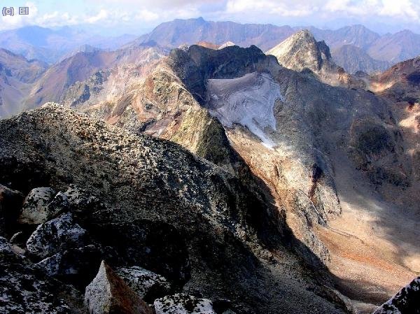 pico del portillon de o&ocirc; al fons el xel de la baca