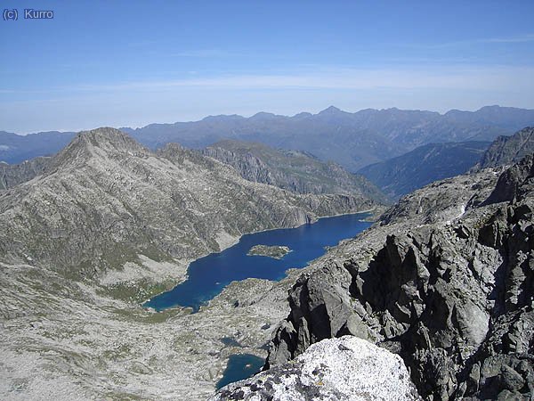 El Lac de la Mar desde la Bretxa Peyta, antes de iniciar la cresta de los Besiberris