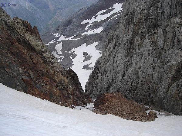 Salida del corredor Arlaud al collado del mismo nombre