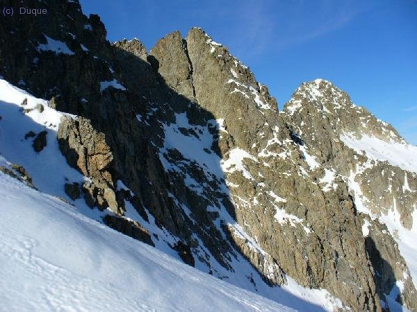 Besiberri Nord a la derecha