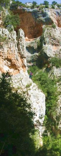 El mismo flanqueo visto desde m&aacute;s lejos