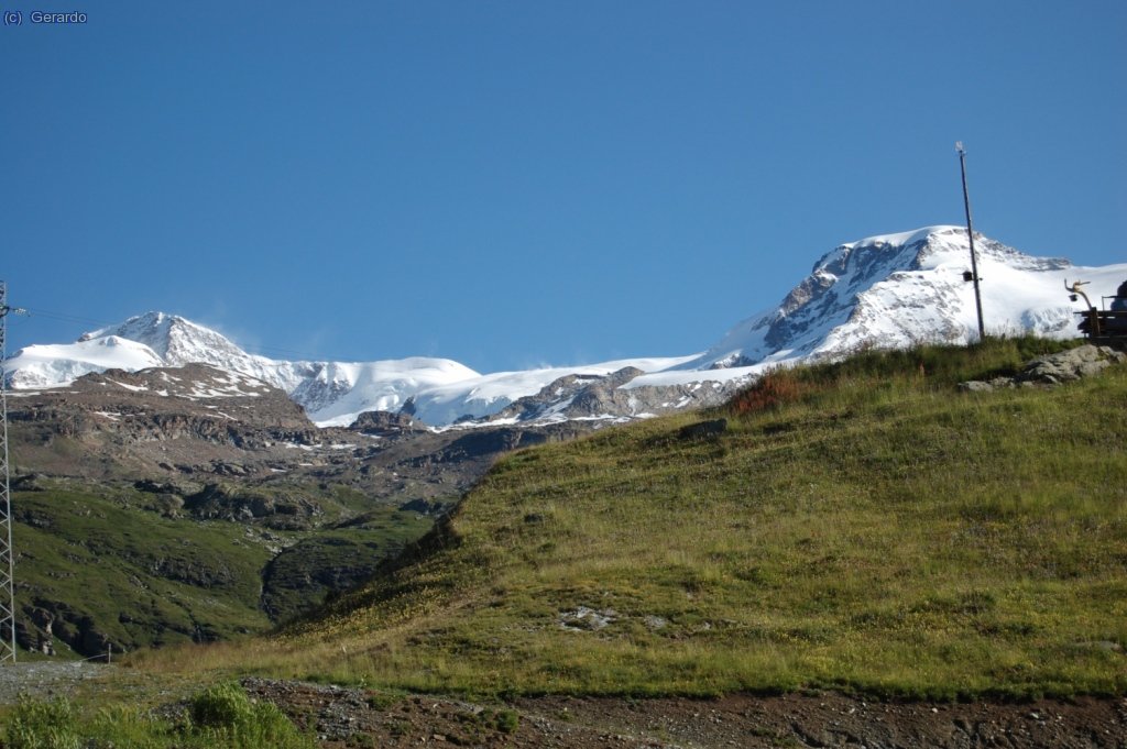 Lyskamm y Vincent desde el remonte de Staffal al Paso di Salati.
