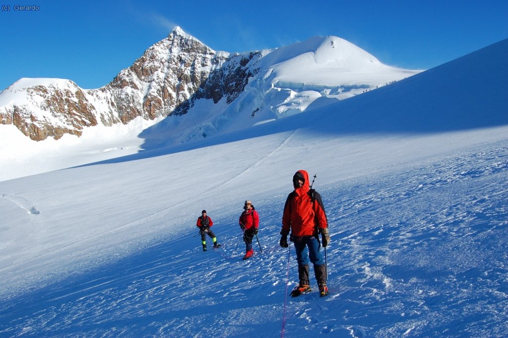 Lyskamm lo va dominando todo.