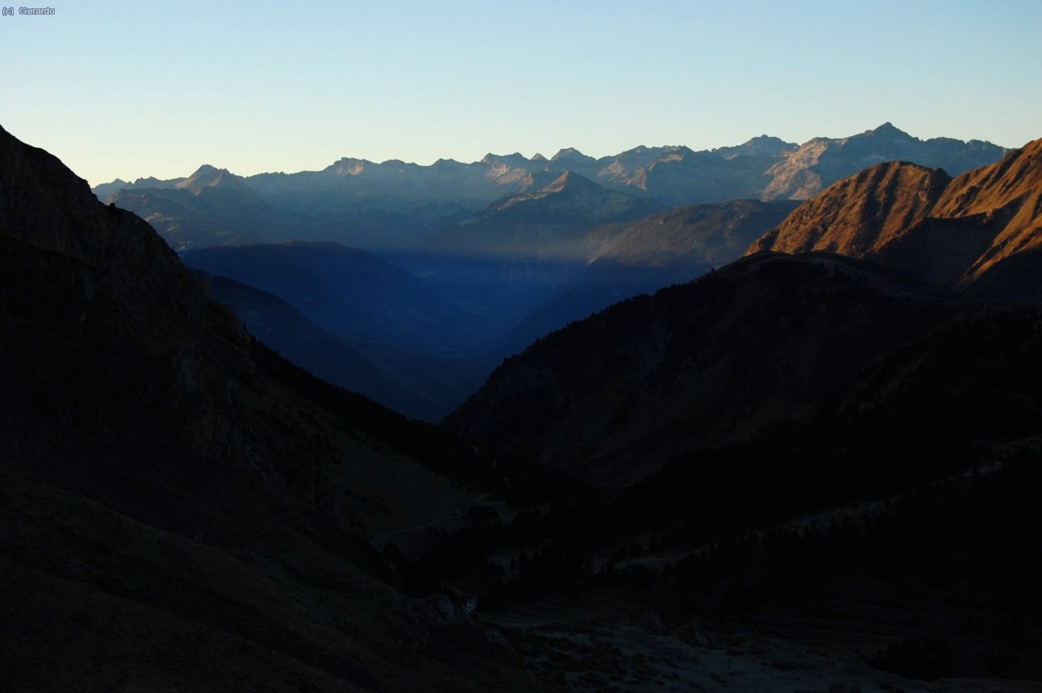 Ya por la ma&ntilde;ana del domingo, mirando hacia el sur.