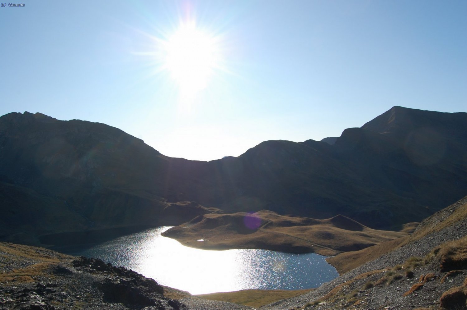 ...que va quedando atr&aacute;s.