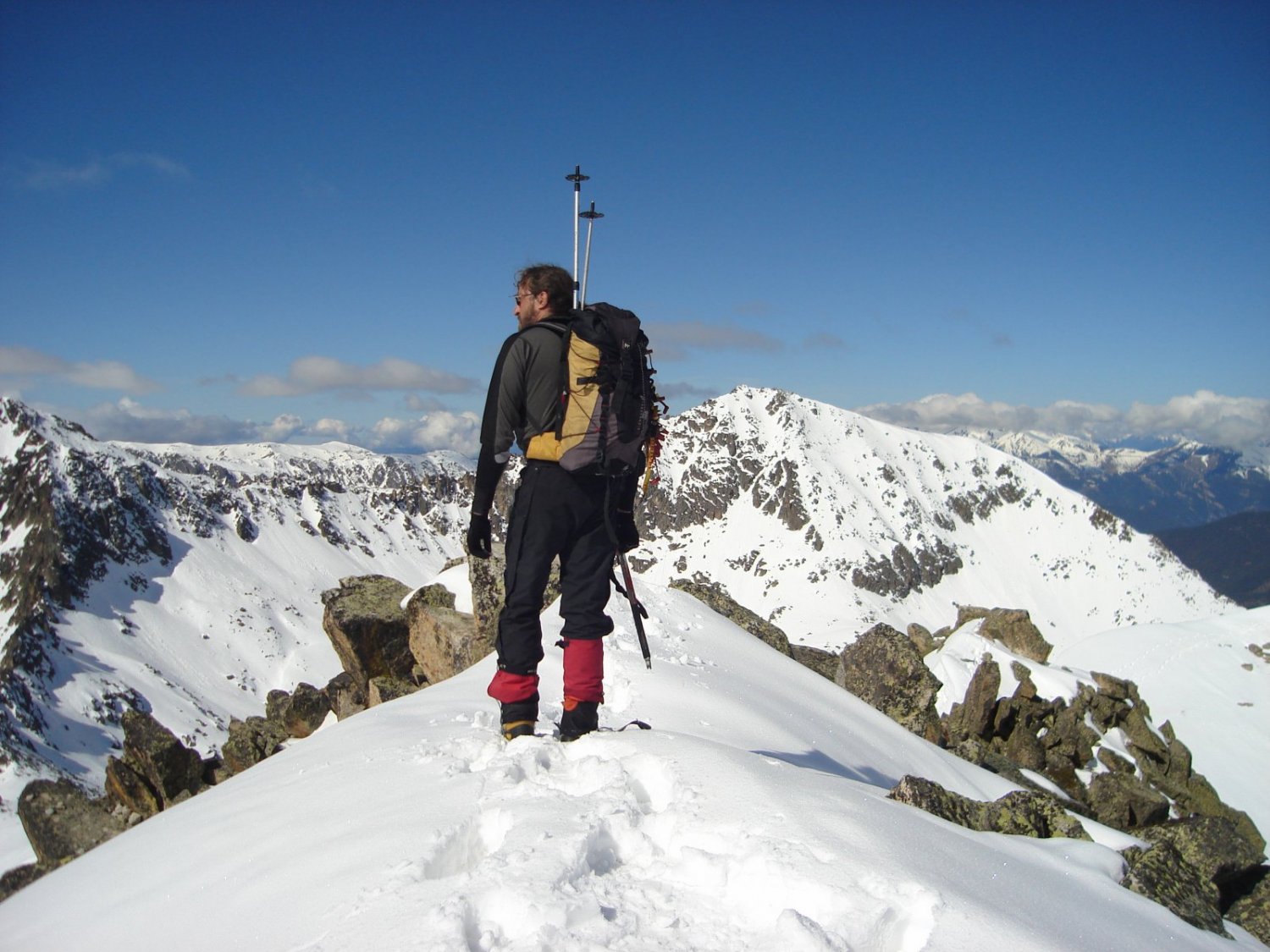Toca anar tornant, que la neu no perdona...