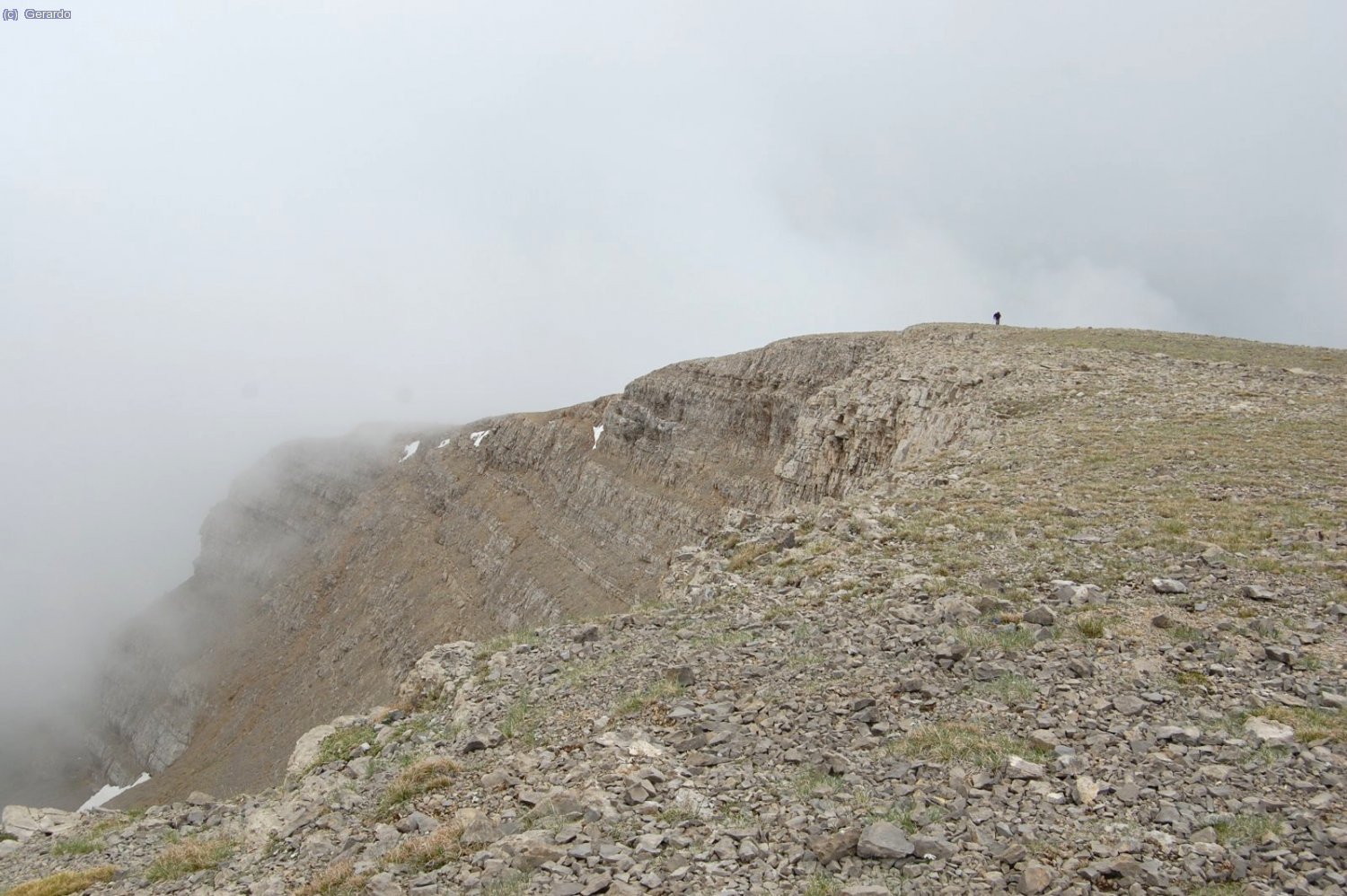 ...pel qual es va progressant fins al cim.