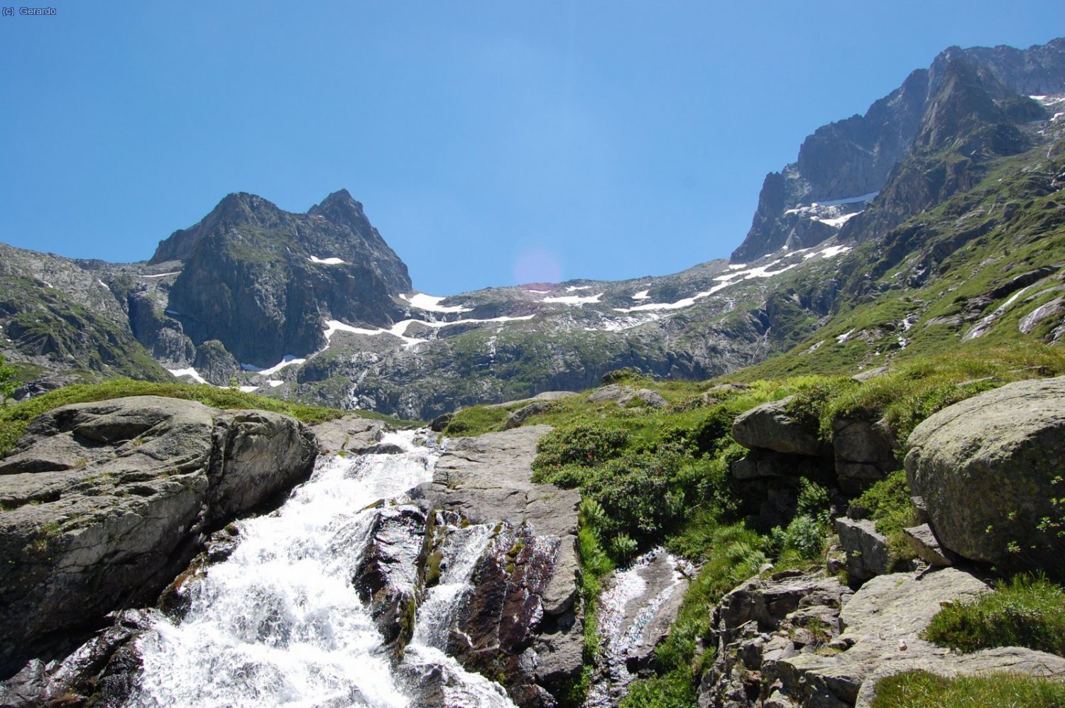 ... y agua, por suerte agua...