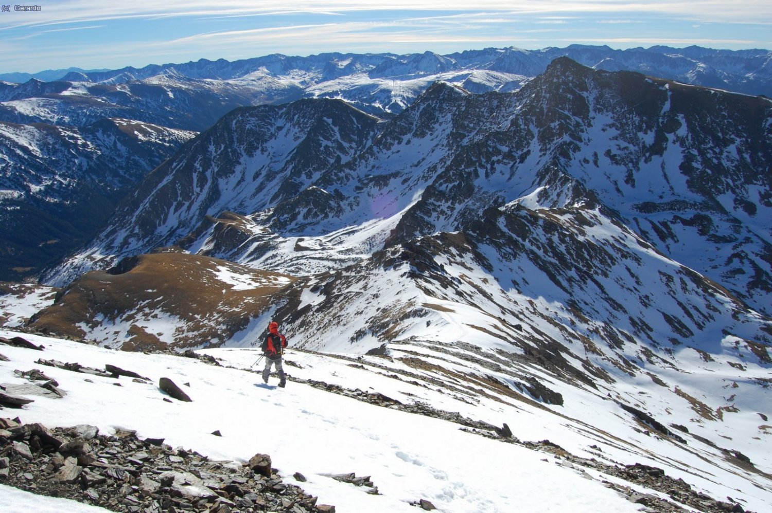 Anem baixant cap al sud, cap al Coll de la Mina.