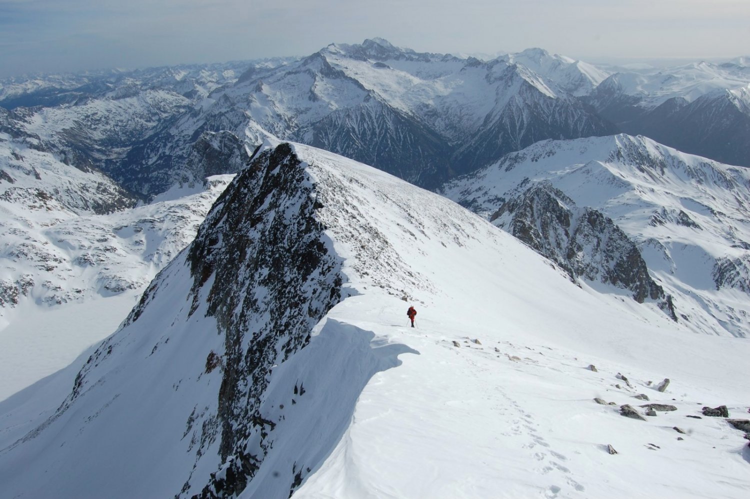 Pep tomado desde la cima, a las 12:30. He llegado antes que &eacute;l porque he trabajado mucho menos...